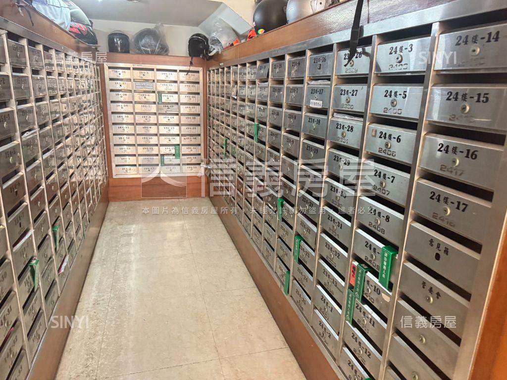 專！捷運文心崇德凱撒假期房屋室內格局與周邊環境