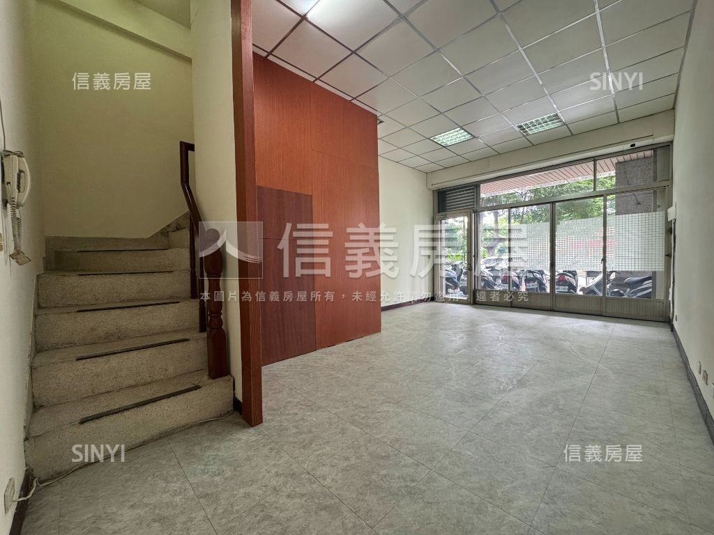 面河畔美麗店面１＋２樓房屋室內格局與周邊環境