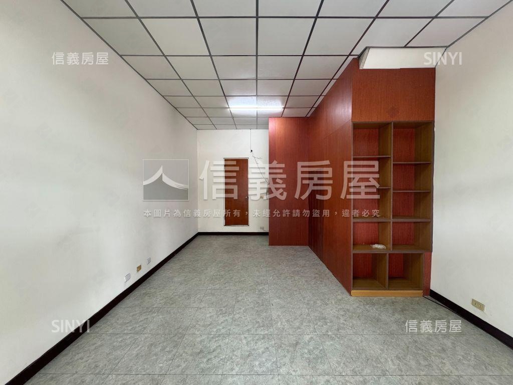 面河畔美麗店面１＋２樓房屋室內格局與周邊環境