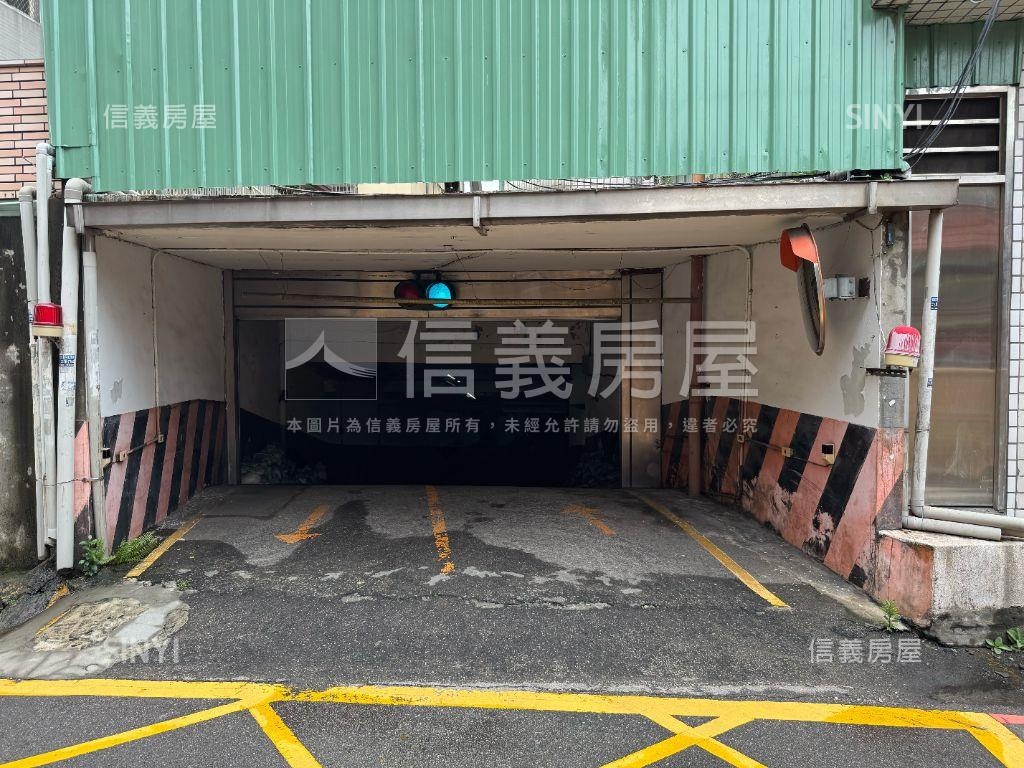 面河畔美麗店面１＋２樓房屋室內格局與周邊環境