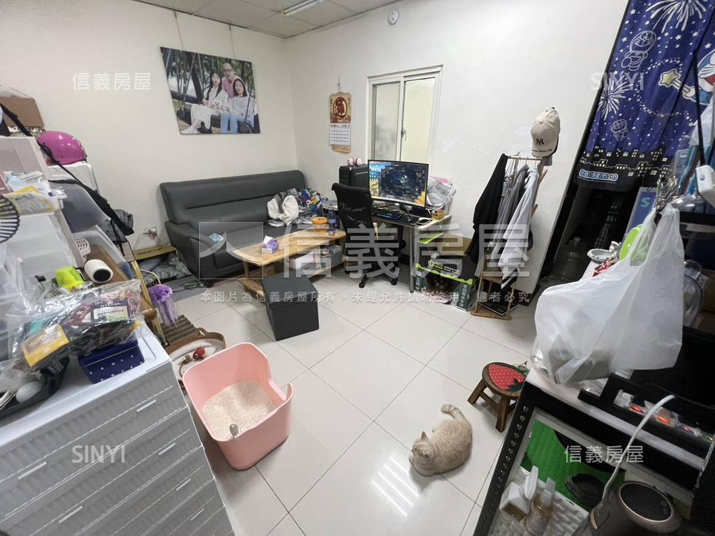 近７４美平房透天房屋室內格局與周邊環境