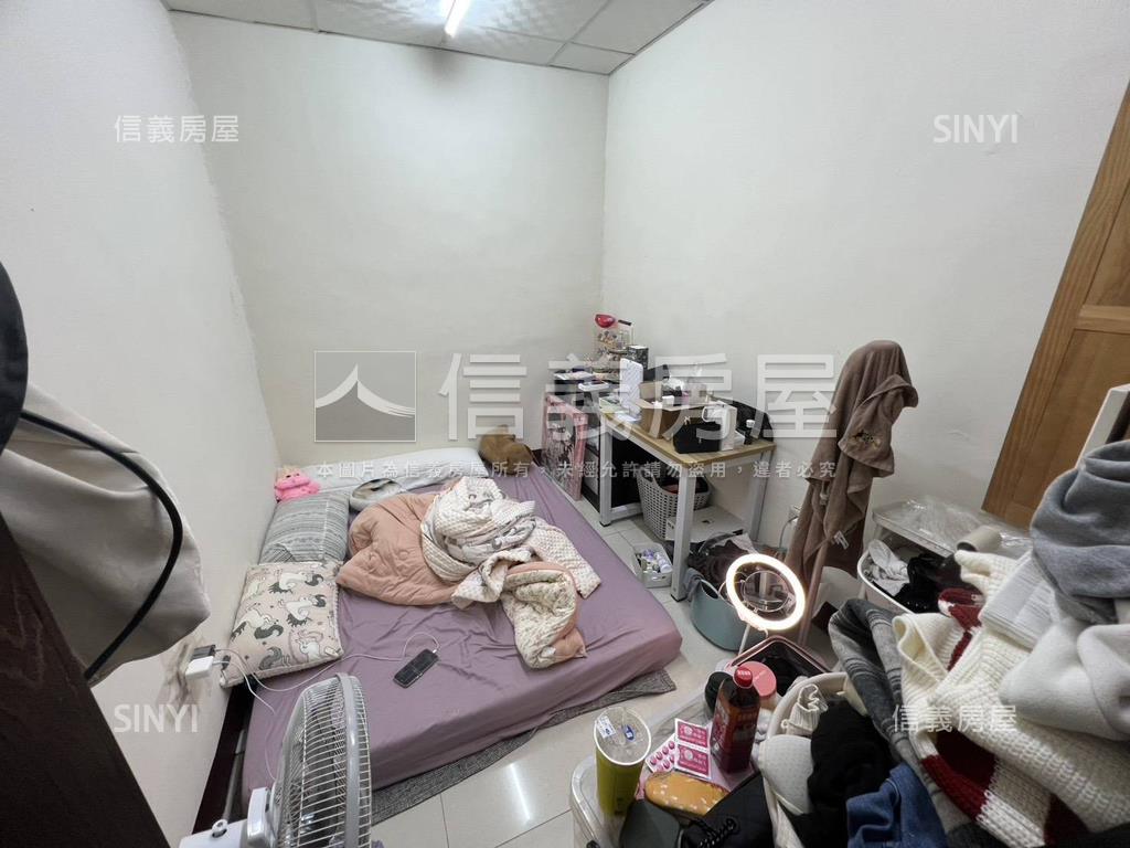 近７４美平房透天房屋室內格局與周邊環境
