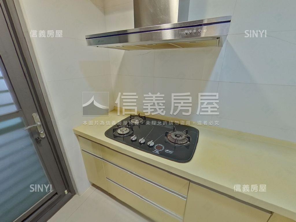 世紀凱悅兩房屋主誠售房屋室內格局與周邊環境