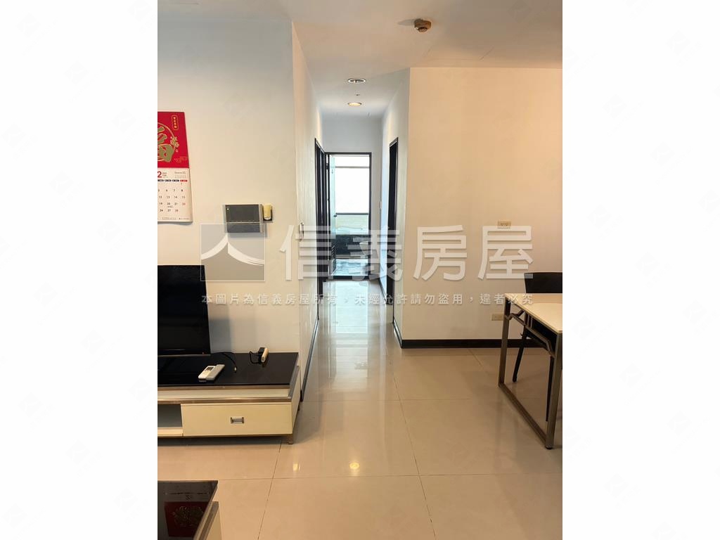 世紀凱悅兩房屋主誠售房屋室內格局與周邊環境