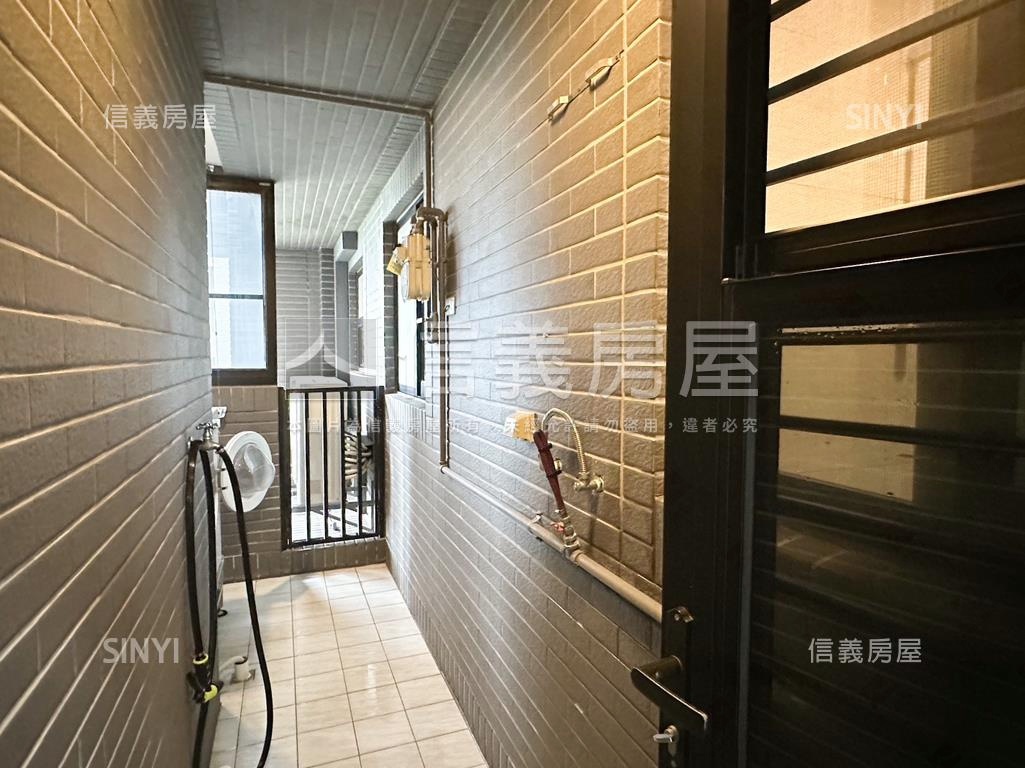 橋頭鼎宇森之丘豪景雙平車房屋室內格局與周邊環境