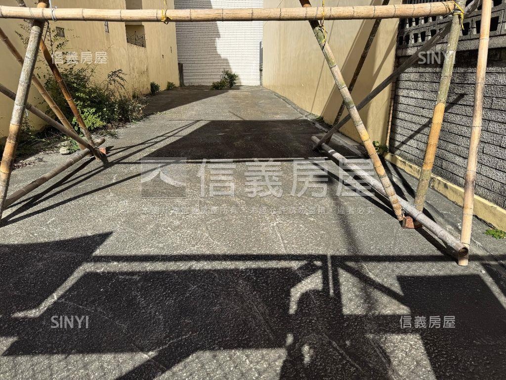 向心南路住二土地房屋室內格局與周邊環境