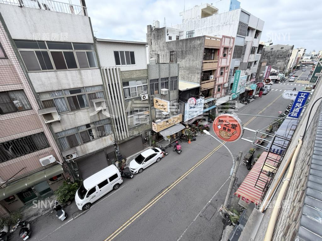 大甲鎮瀾宮旁金店面房屋室內格局與周邊環境