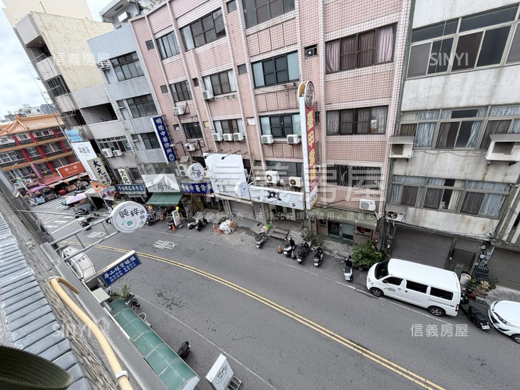 大甲鎮瀾宮旁金店面房屋室內格局與周邊環境