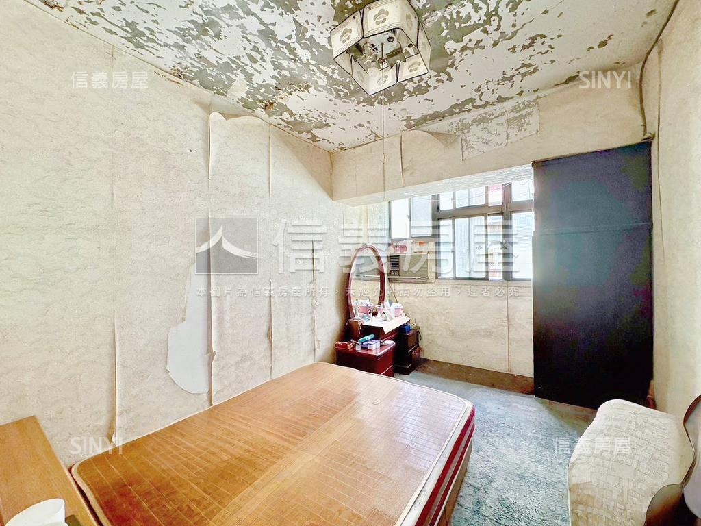 忠駝國宅經典三房雙衛房屋室內格局與周邊環境