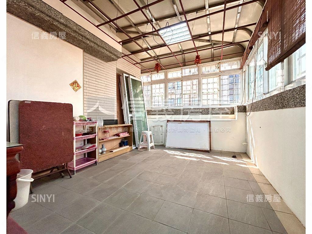 鼓山輕軌面寬車墅房屋室內格局與周邊環境