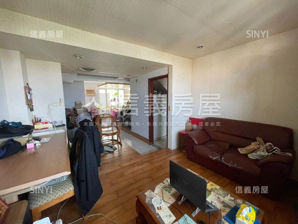 龍飛鳳舞遼闊天際房屋室內格局與周邊環境