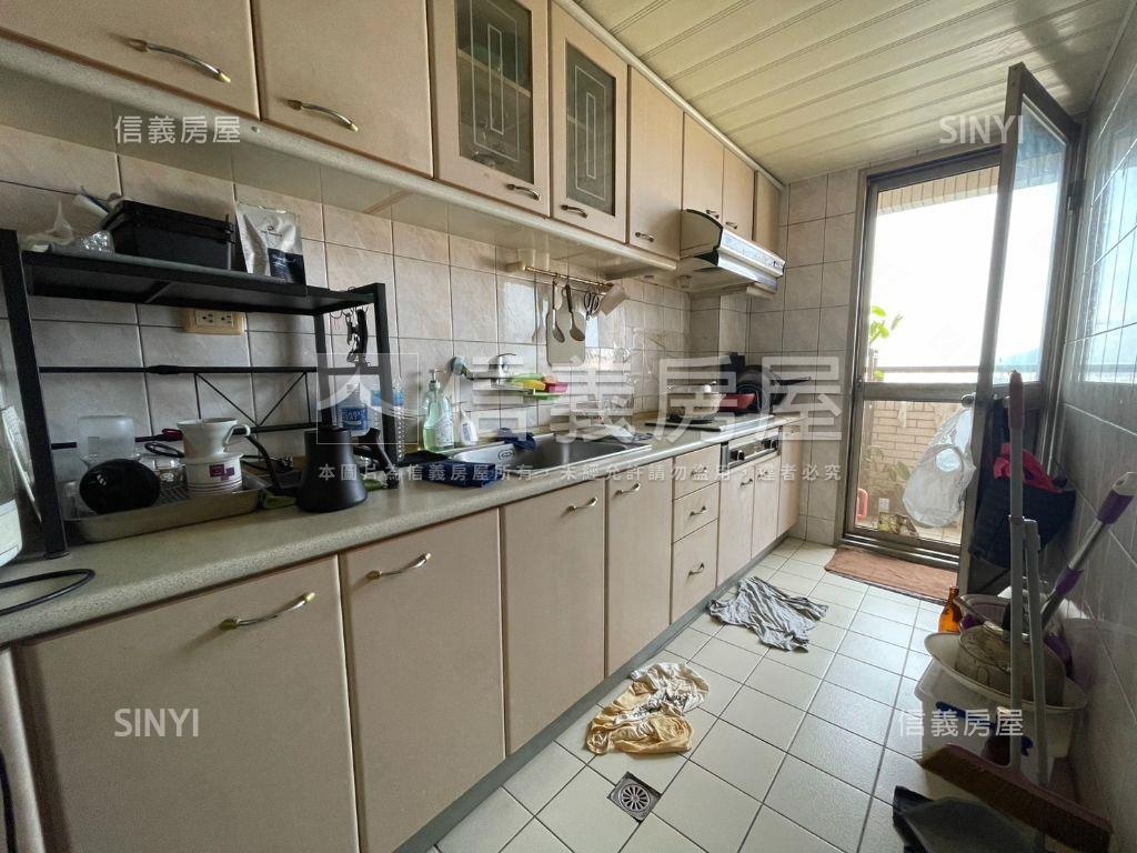 龍飛鳳舞遼闊天際房屋室內格局與周邊環境