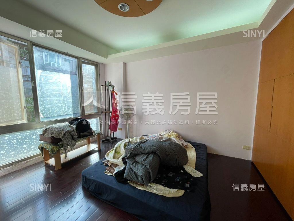 龍飛鳳舞遼闊天際房屋室內格局與周邊環境