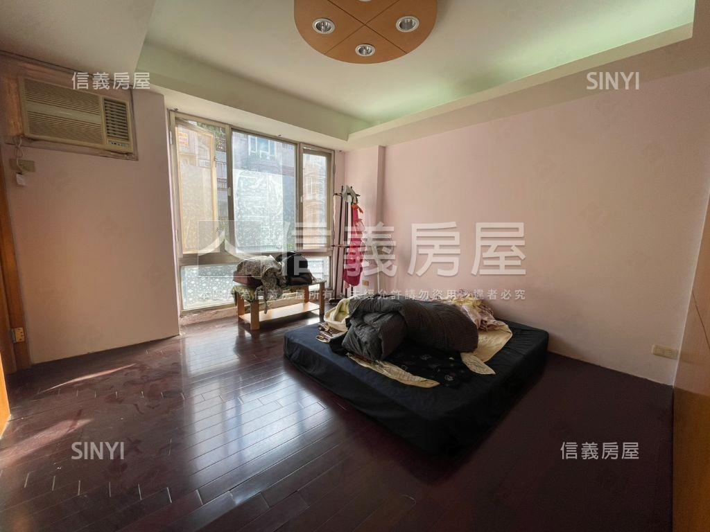 龍飛鳳舞遼闊天際房屋室內格局與周邊環境