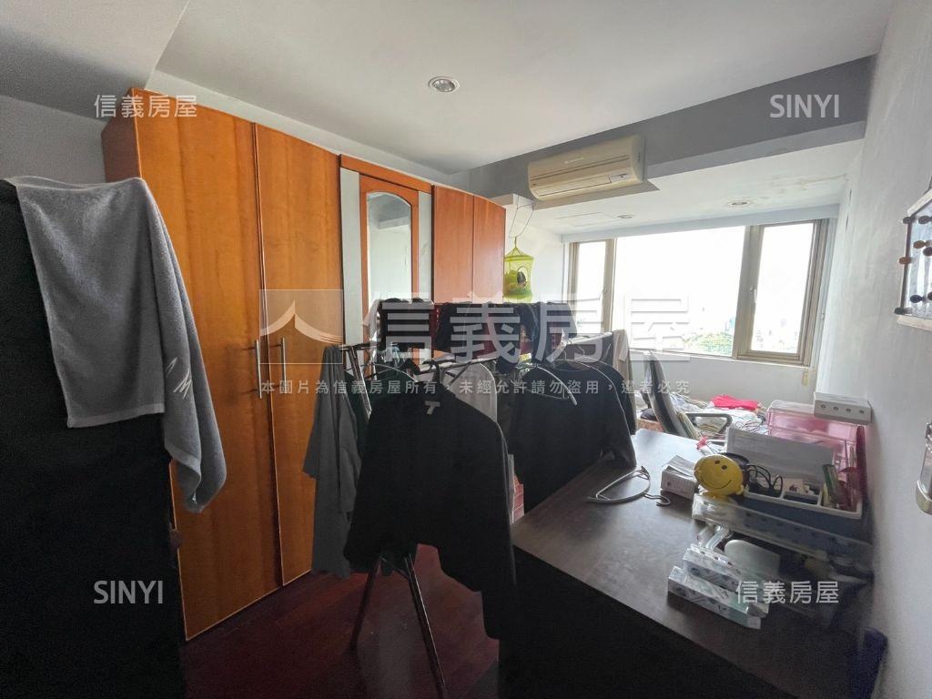 龍飛鳳舞遼闊天際房屋室內格局與周邊環境