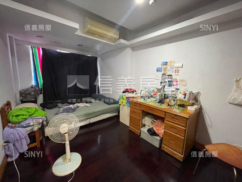 龍飛鳳舞遼闊天際房屋室內格局與周邊環境