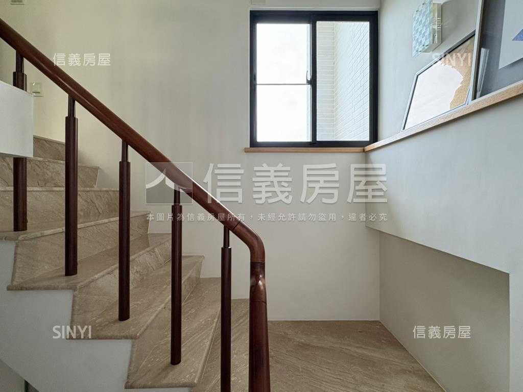 日東昇｜邊間採光三車墅房屋室內格局與周邊環境