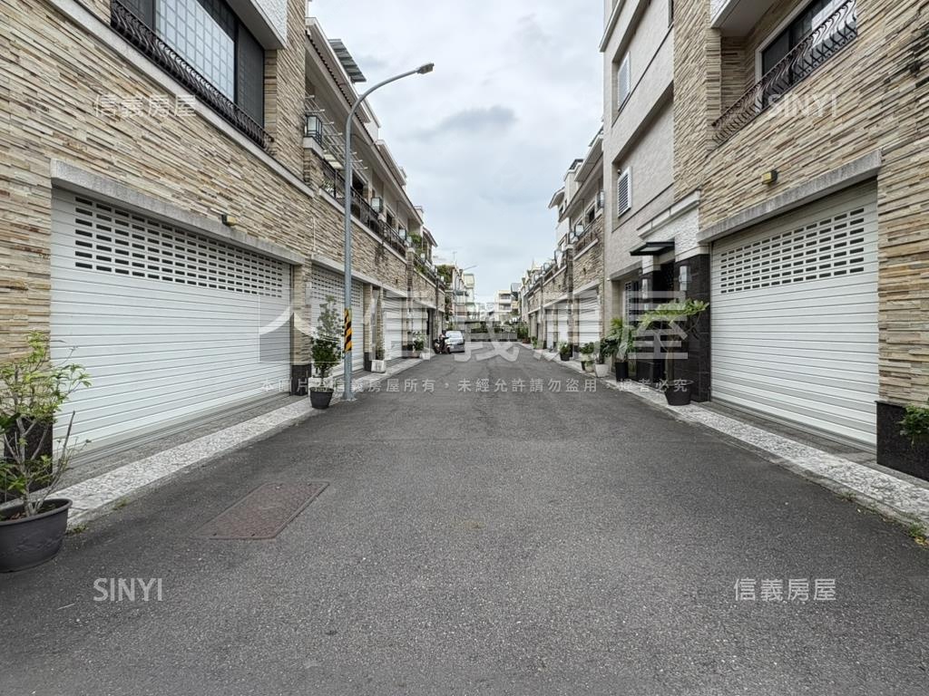 日東昇｜邊間採光三車墅房屋室內格局與周邊環境
