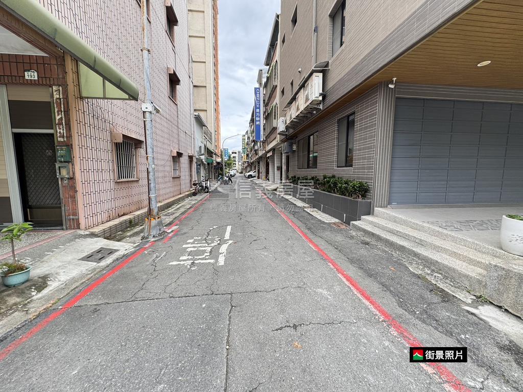 陽明前後巷精裝車庫透天房屋室內格局與周邊環境