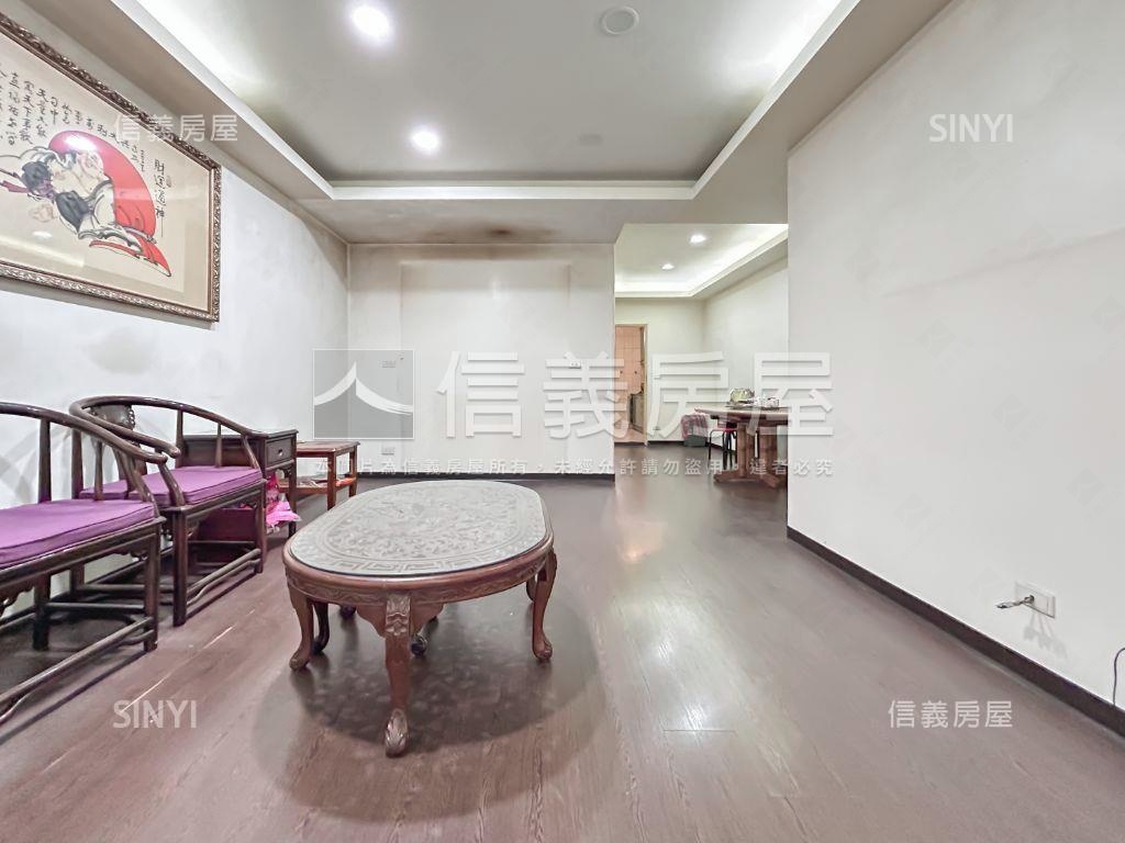 ＊皇家林園＊綠景一樓房屋室內格局與周邊環境