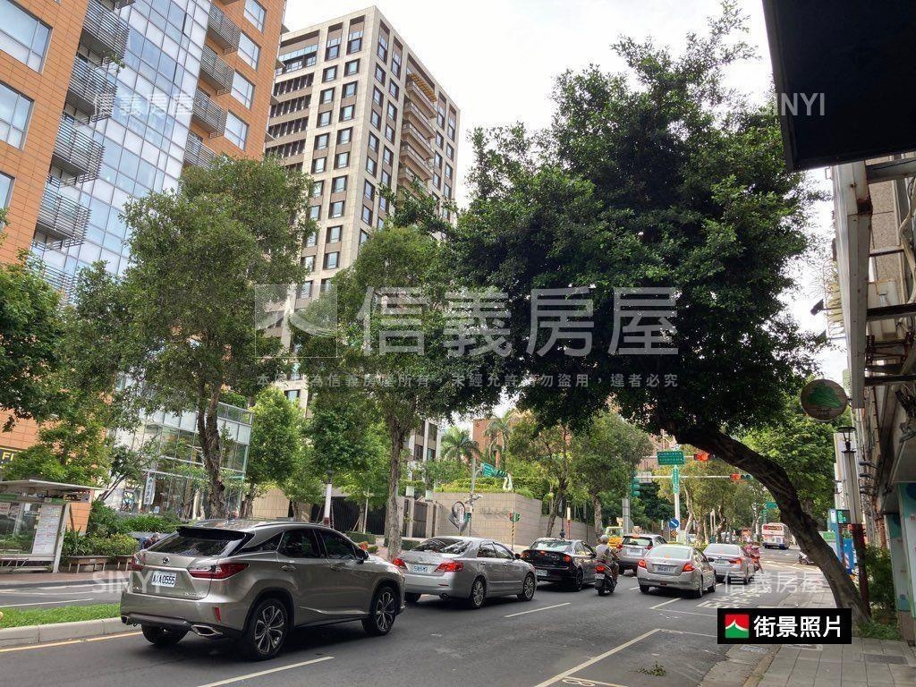 正中山北路七段置產透店房屋室內格局與周邊環境