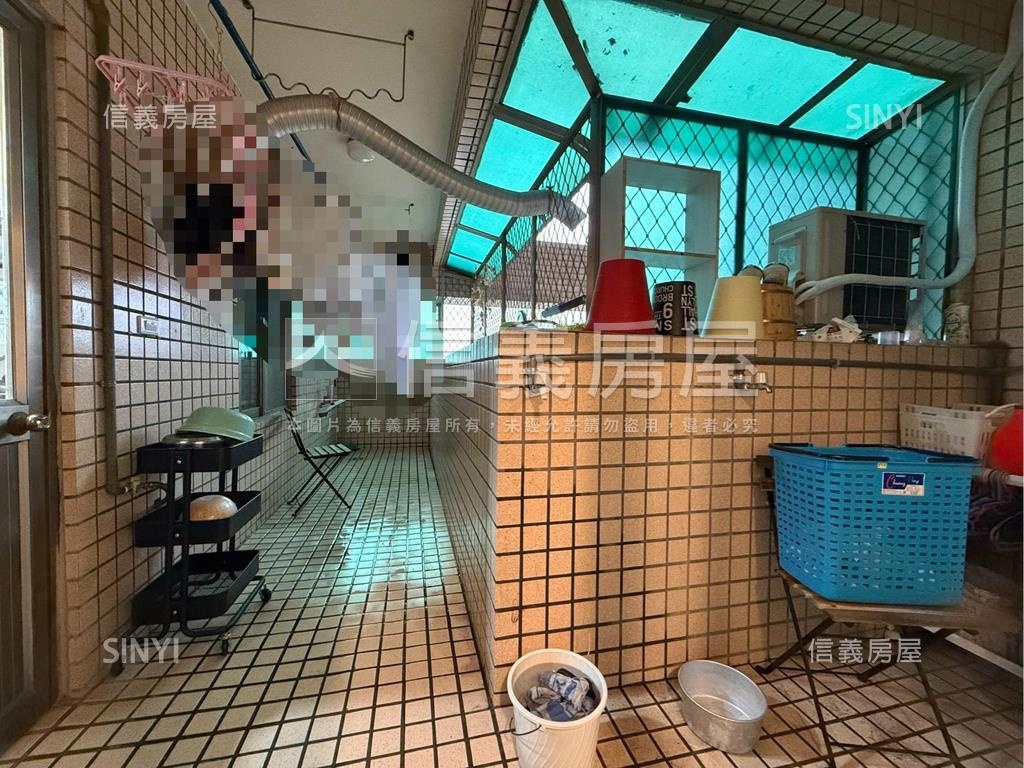 採光好景東帝士四房車位房屋室內格局與周邊環境