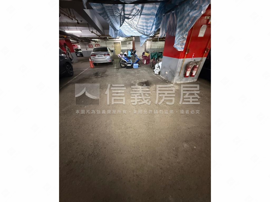 採光好景東帝士四房車位房屋室內格局與周邊環境