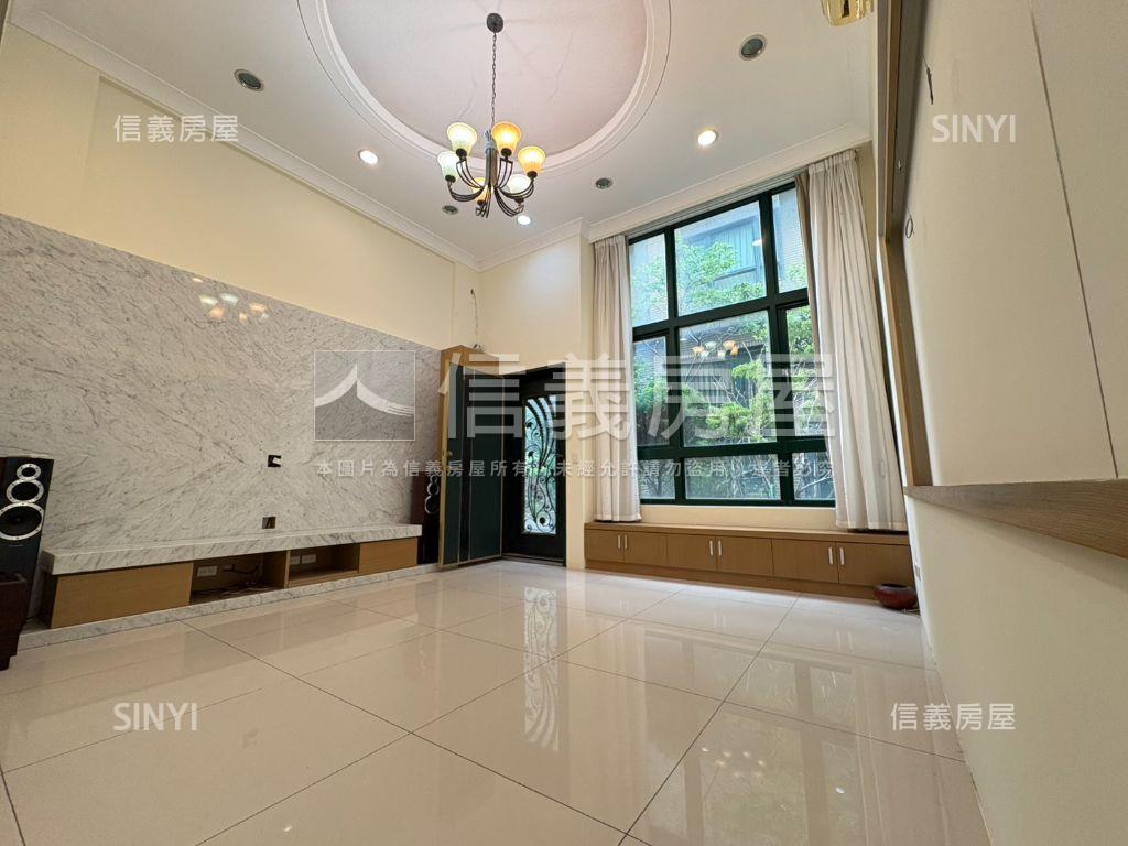 高鐵尚林苑透天房屋室內格局與周邊環境