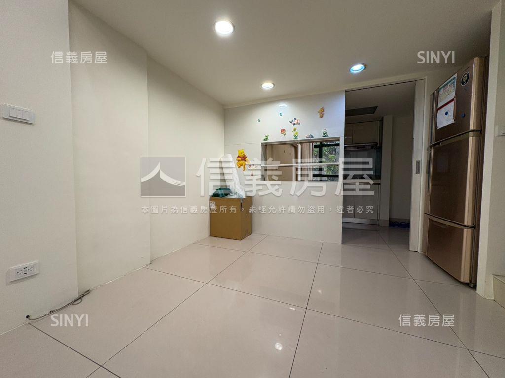 高鐵尚林苑透天房屋室內格局與周邊環境