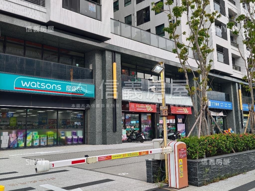 艾美高樓景觀２房附平車房屋室內格局與周邊環境