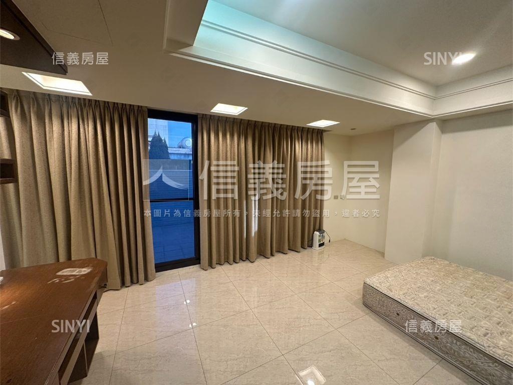 寰宇層峰裝潢別墅房屋室內格局與周邊環境