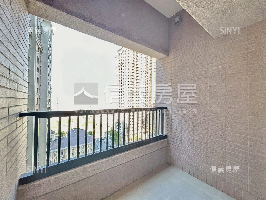 德鑫Ａ＋７入住最佳機會房屋室內格局與周邊環境