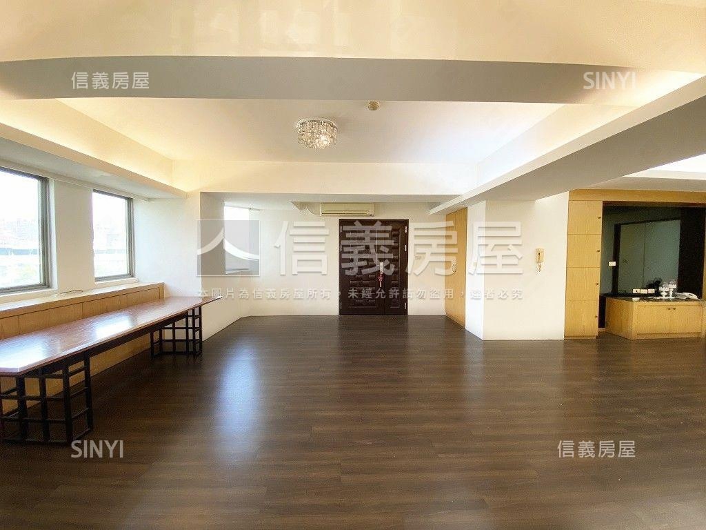 急售．歐洲宮庭極少釋出房屋室內格局與周邊環境