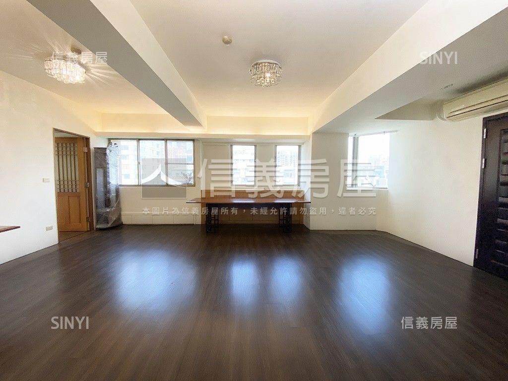 急售．歐洲宮庭極少釋出房屋室內格局與周邊環境