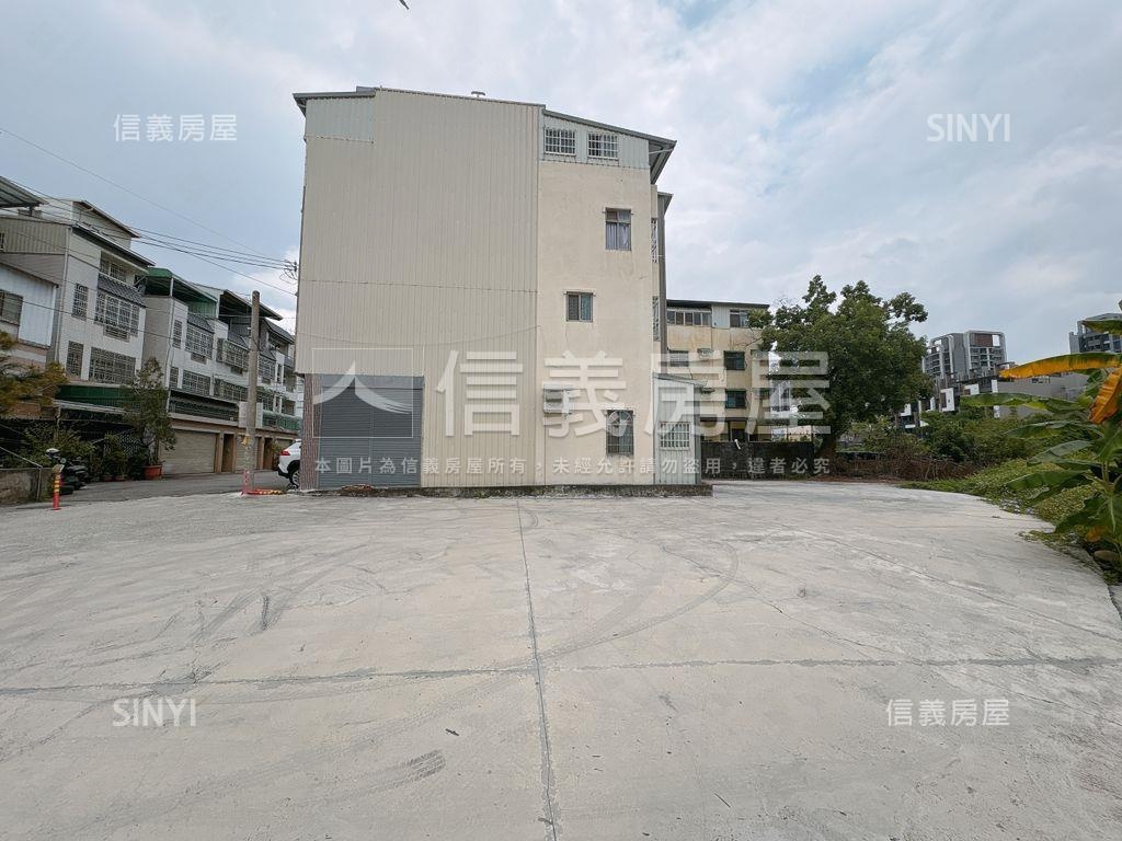 稀有百坪土地釋出房屋室內格局與周邊環境