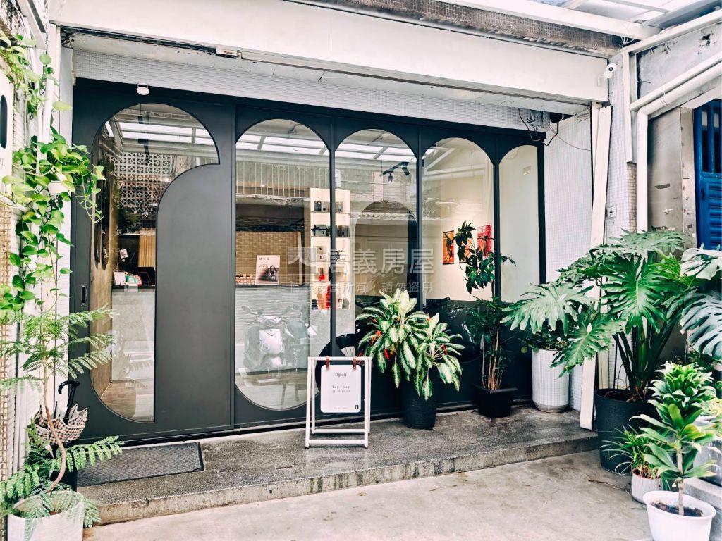 晴光商圈金店面房屋室內格局與周邊環境
