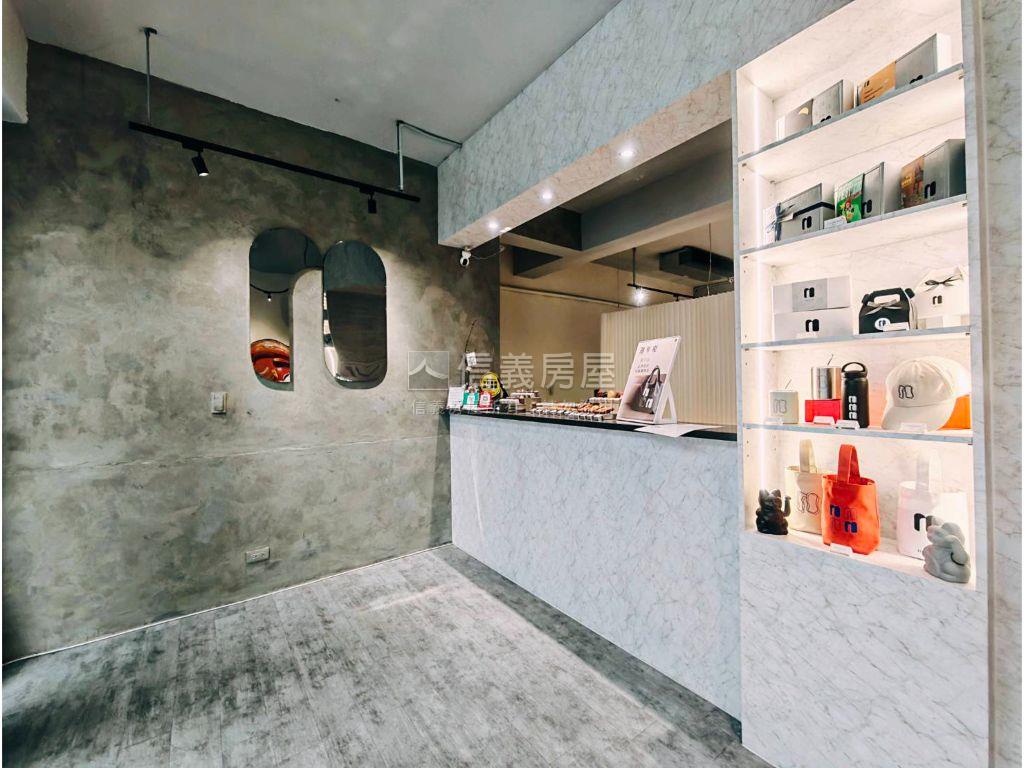 晴光商圈金店面房屋室內格局與周邊環境