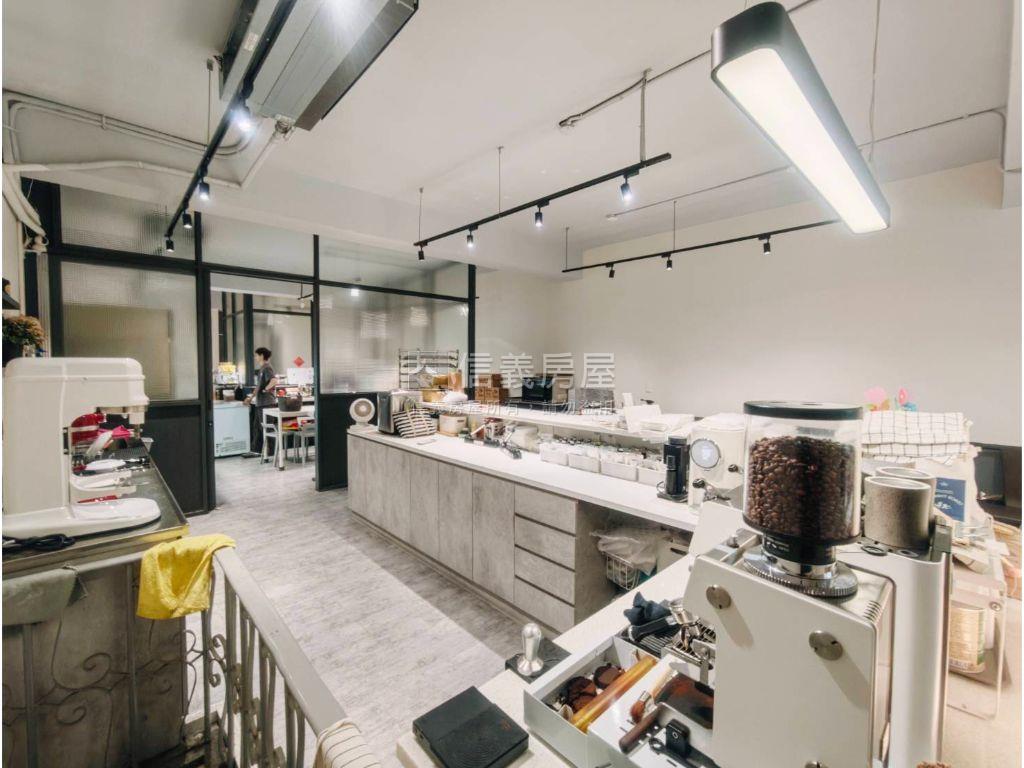 晴光商圈金店面房屋室內格局與周邊環境