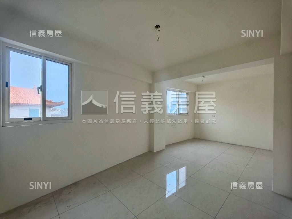 鹿港富景金鑽大面寬角店房屋室內格局與周邊環境