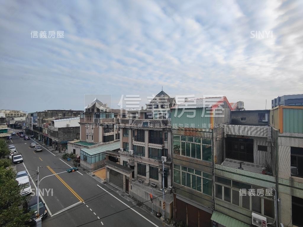 鹿港富景金鑽大面寬角店房屋室內格局與周邊環境