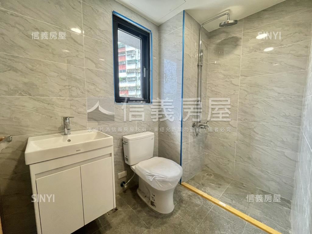 品山月三房房屋室內格局與周邊環境