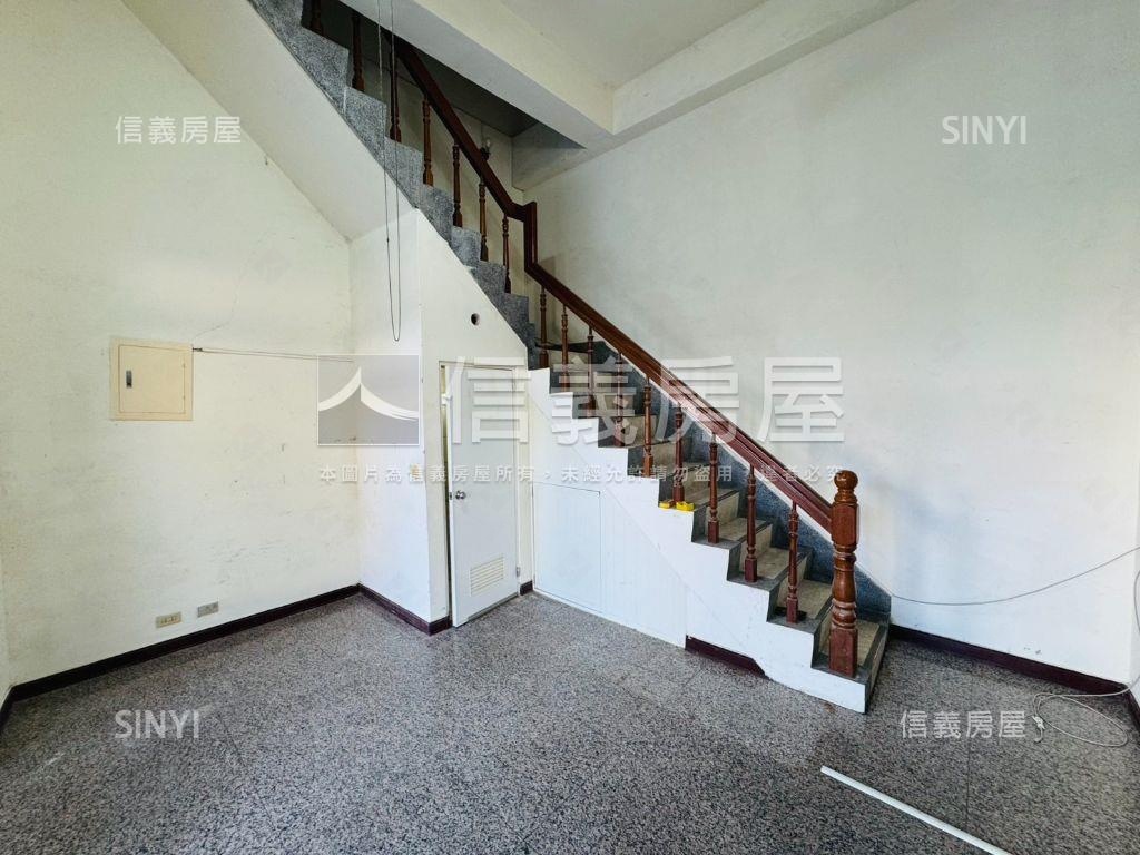 近中央公園超值樓店房屋室內格局與周邊環境