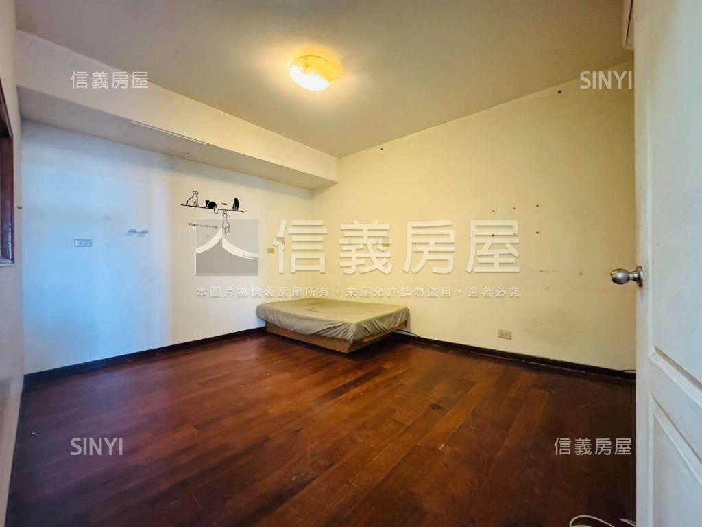 近中央公園超值樓店房屋室內格局與周邊環境