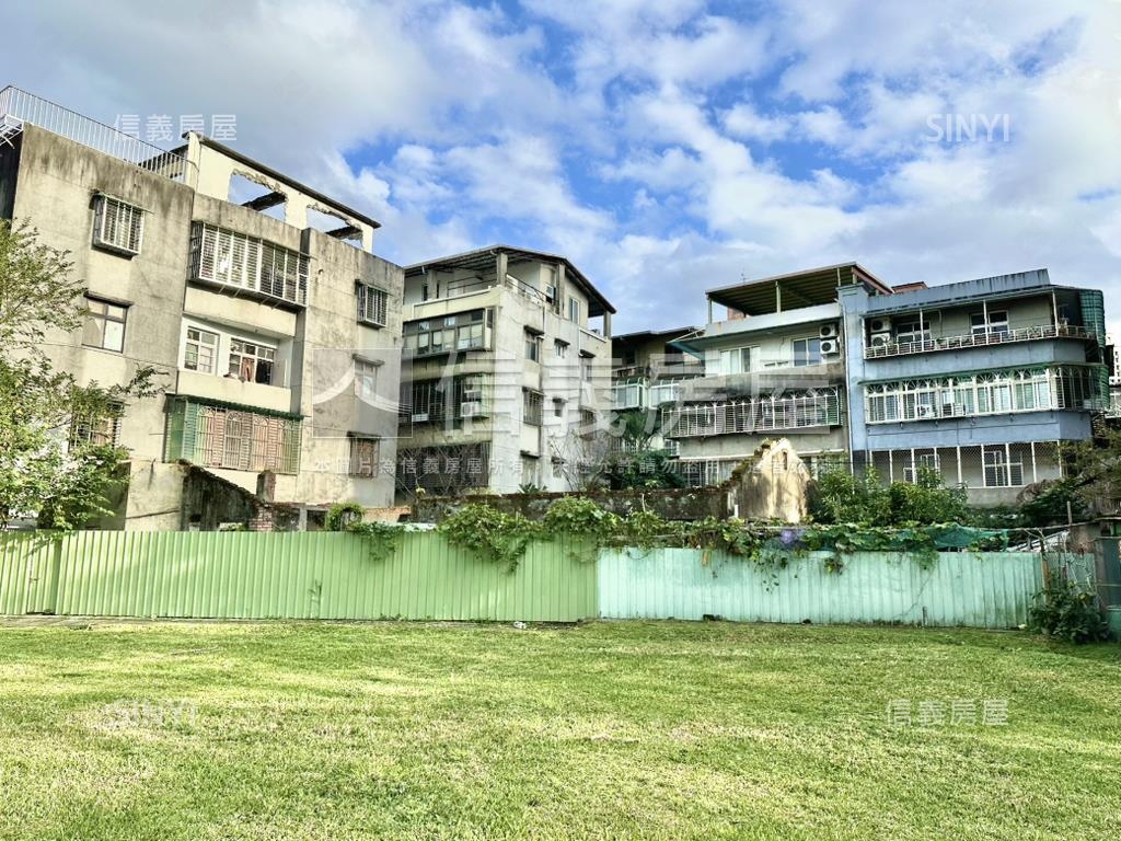新店七張站☆稀有住宅用地房屋室內格局與周邊環境