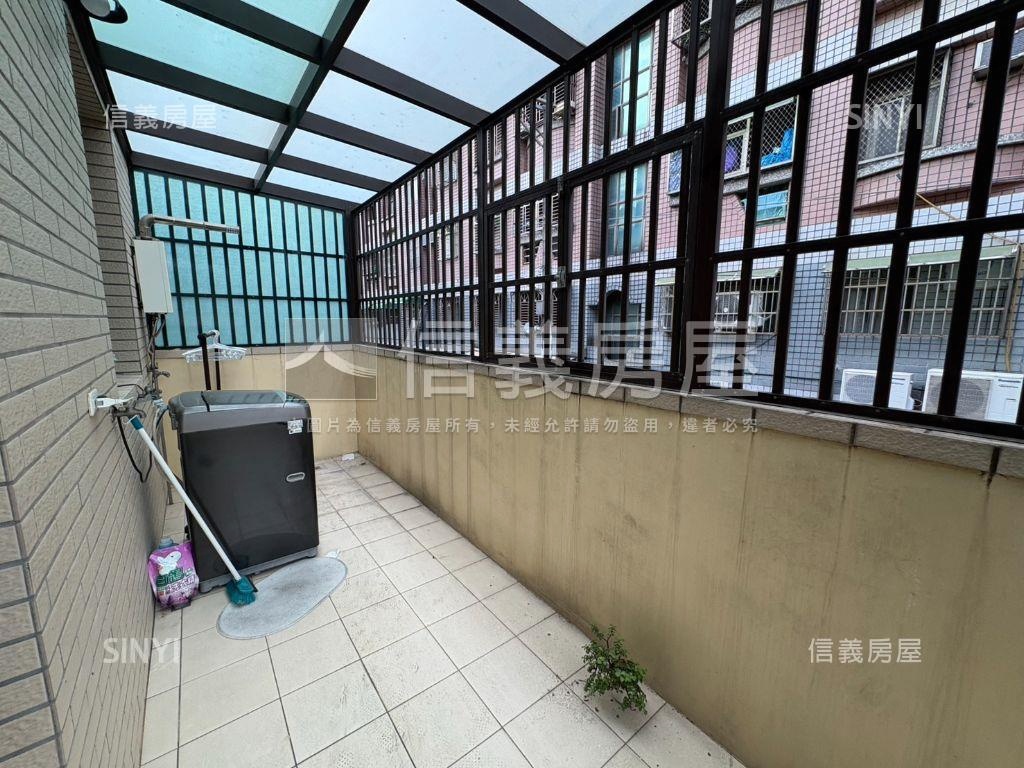 近南亞前後臨路美透天房屋室內格局與周邊環境