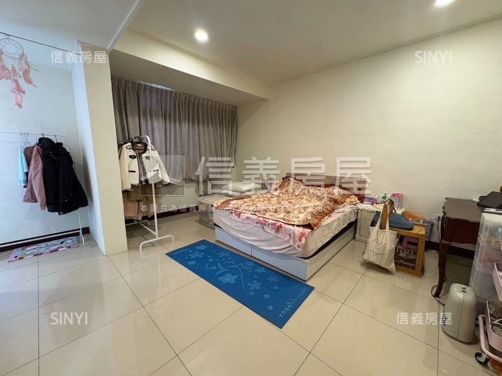 近南亞前後臨路美透天房屋室內格局與周邊環境