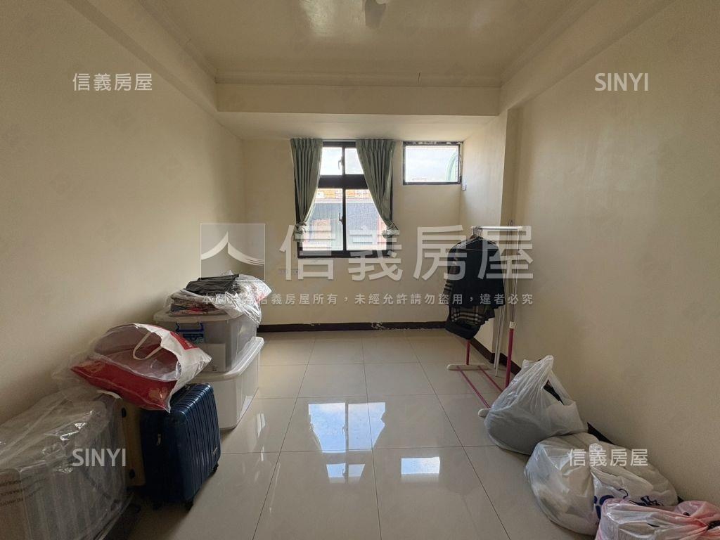 近南亞前後臨路美透天房屋室內格局與周邊環境