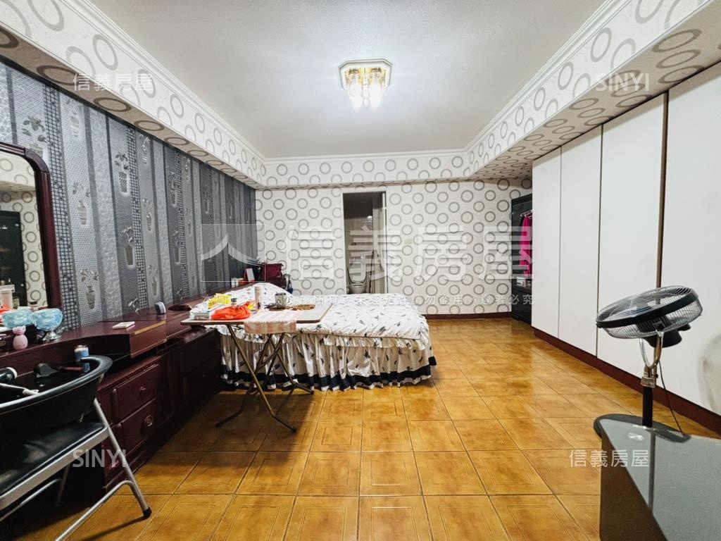 松江路行天宮站雙併華廈房屋室內格局與周邊環境