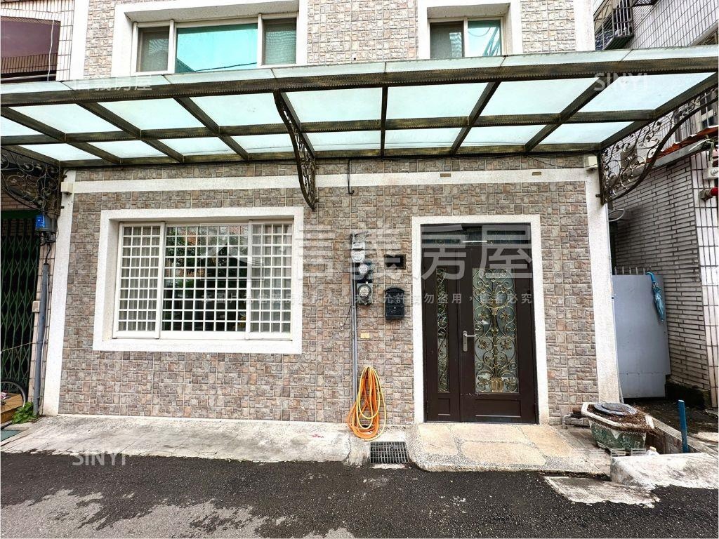 二重｜裝潢美透天房屋室內格局與周邊環境