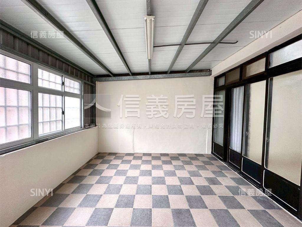 二重｜裝潢美透天房屋室內格局與周邊環境